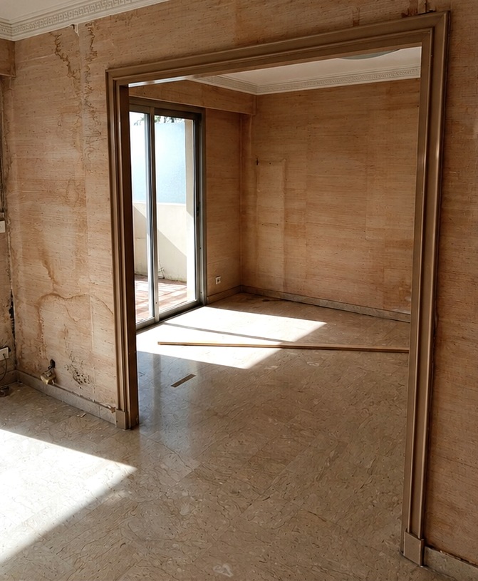 Room before renovation in Fabron